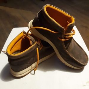 Mens Ariat  Size 9 Moc , Driving Shoe